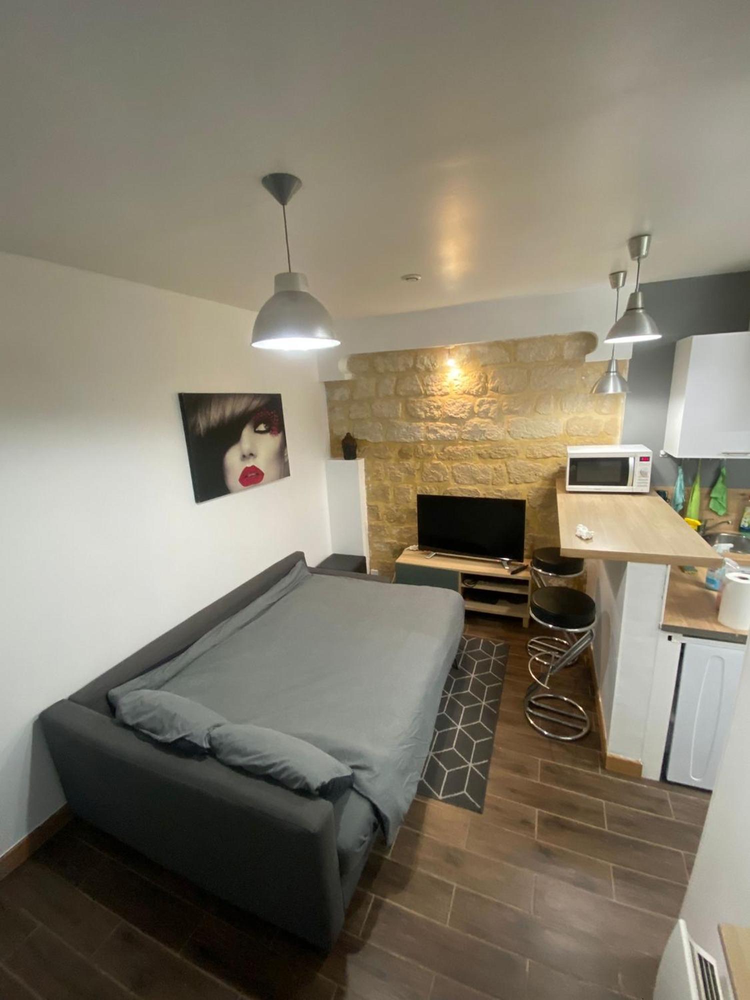 Agreable Appartement In Montmartre París Exterior foto