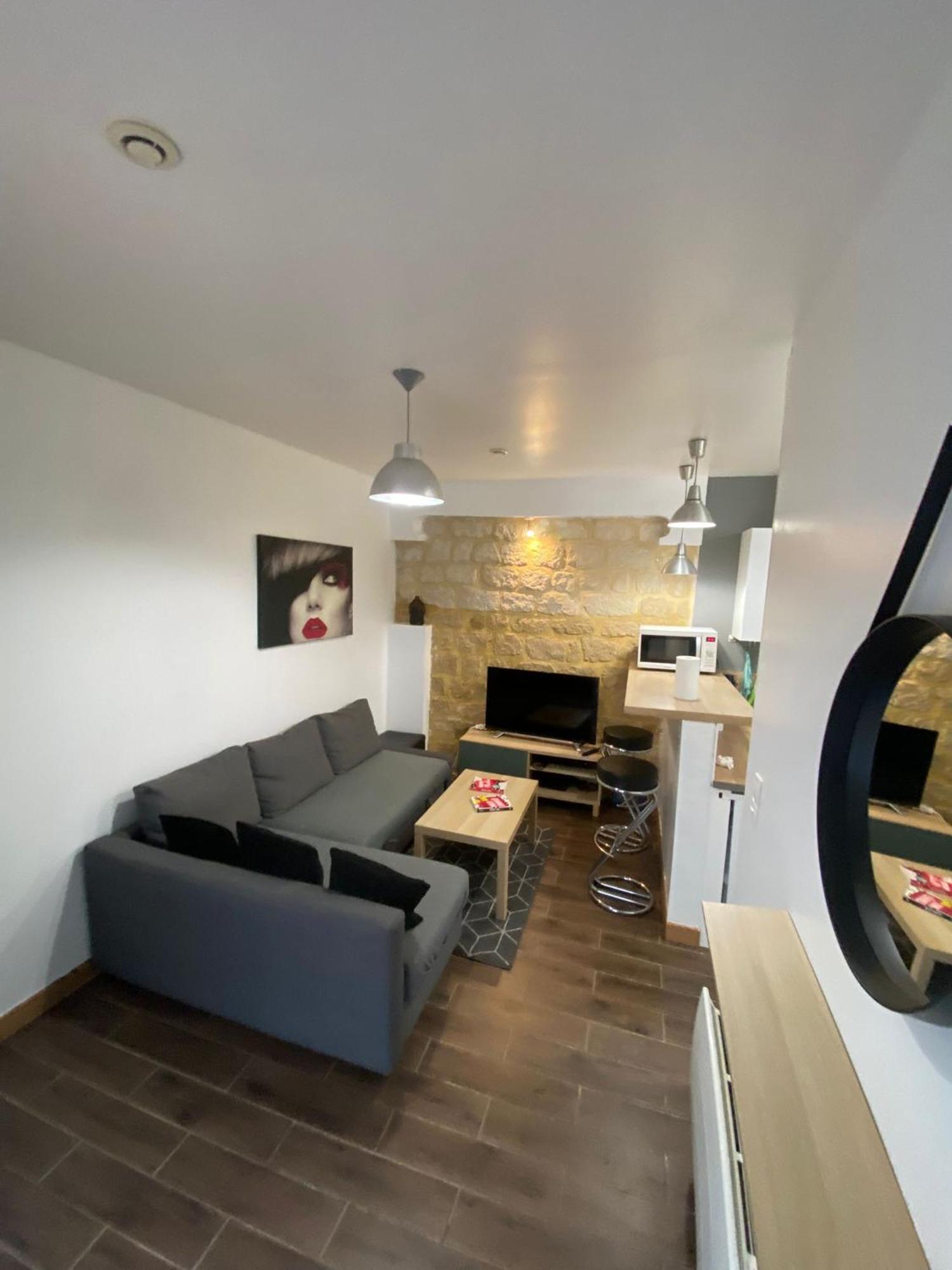 Agreable Appartement In Montmartre París Exterior foto